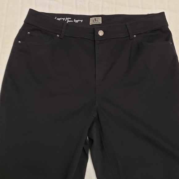 BOGO🦋 DC Jeans Legging Jean Sz 20T